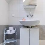 Seastоry By Rv Apartamento *